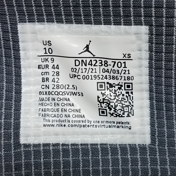 Jordan Hydro 4 Retro Slide Sandals 'Lightning' DN4238-701 - Picture 8 of 8